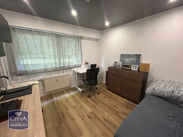 Photo 1 Appartement 1 pièce 15m²