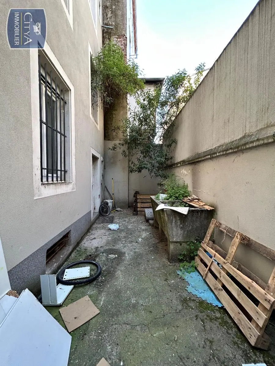 Photo 11 Immeuble 220m²
