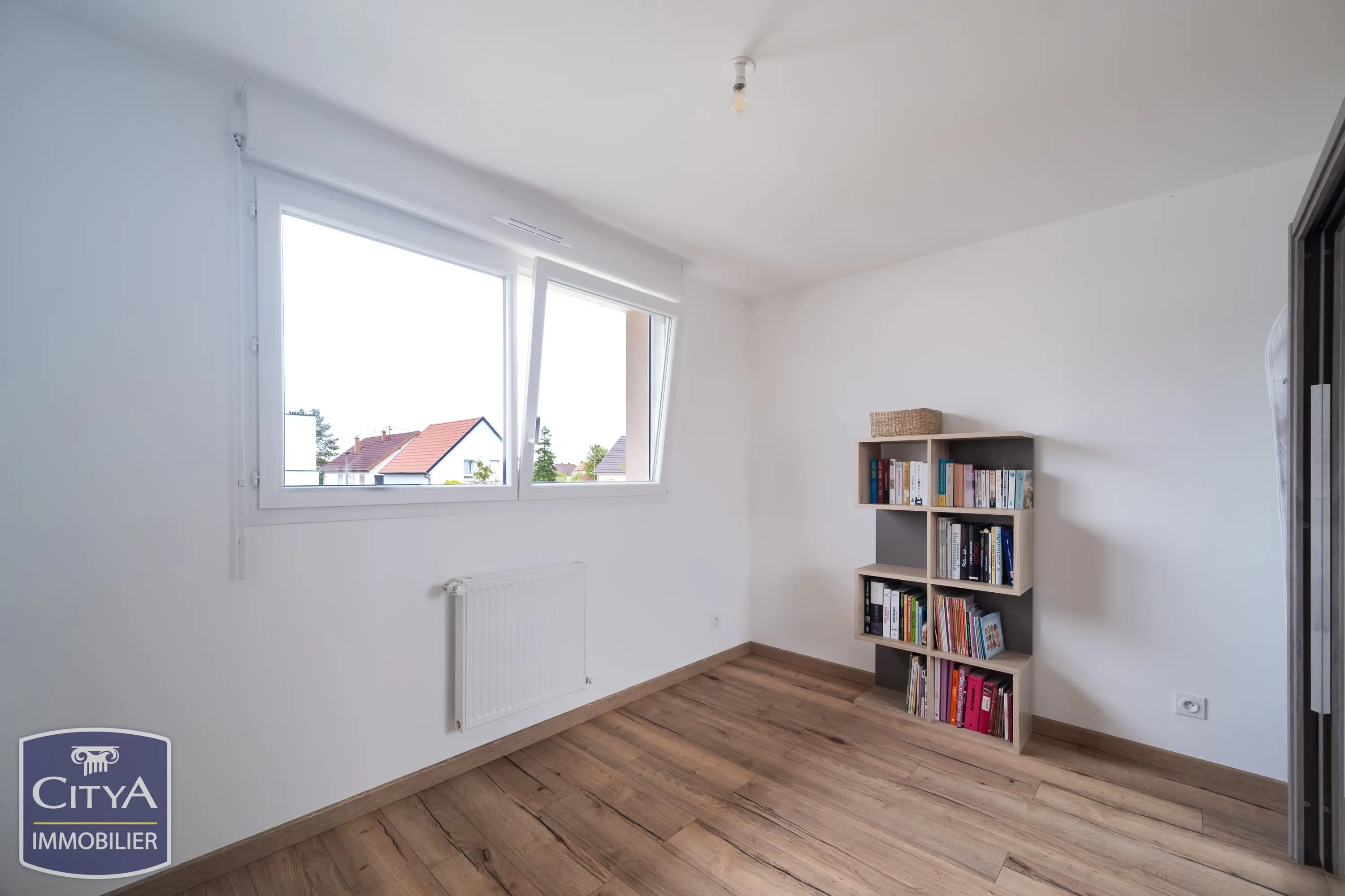 Photo 2 Appartement 5 pièces 81.8m²