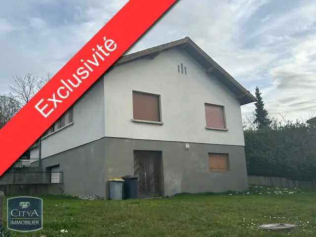 Photo 1 Maison 8 pièces 120m²