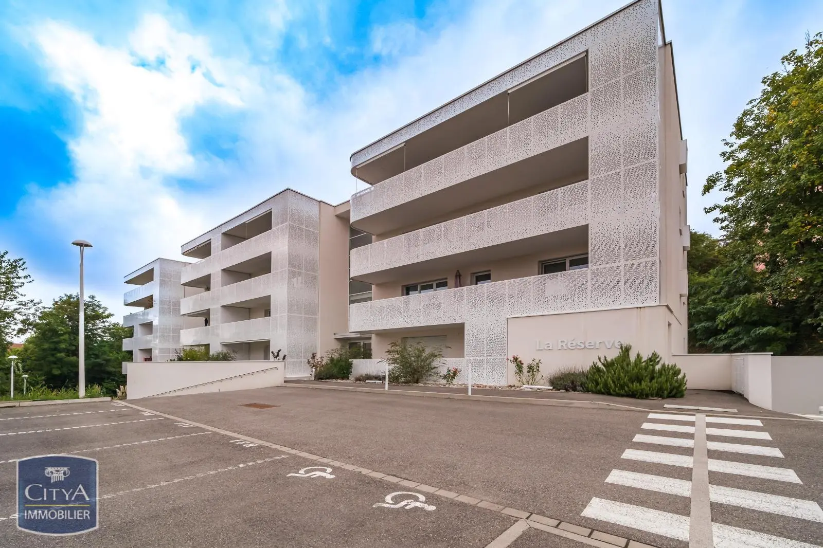 Photo 1 Appartement 2 pièces 43.98m²