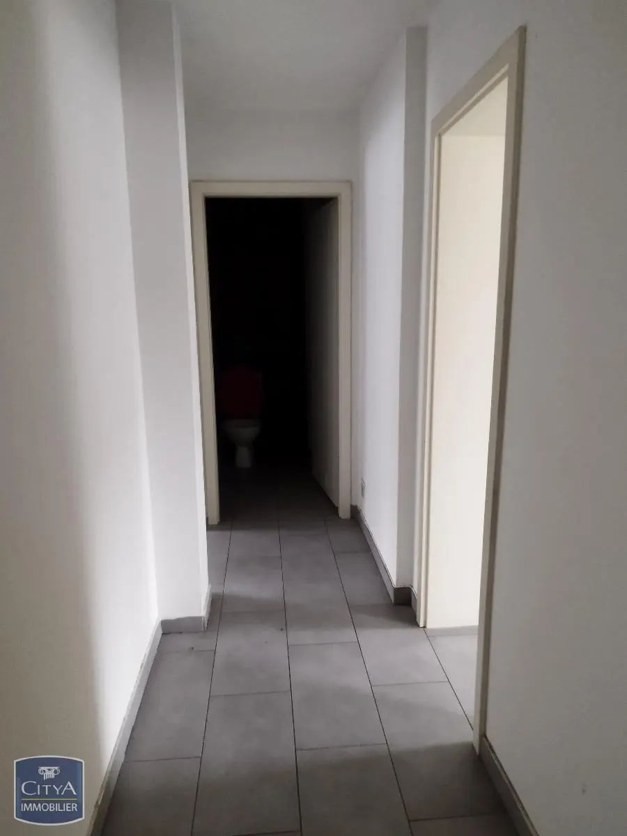 Photo 3 Immeuble 220m²