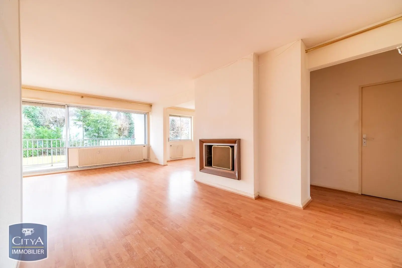 Photo 2 Appartement 5 pièces 105m²