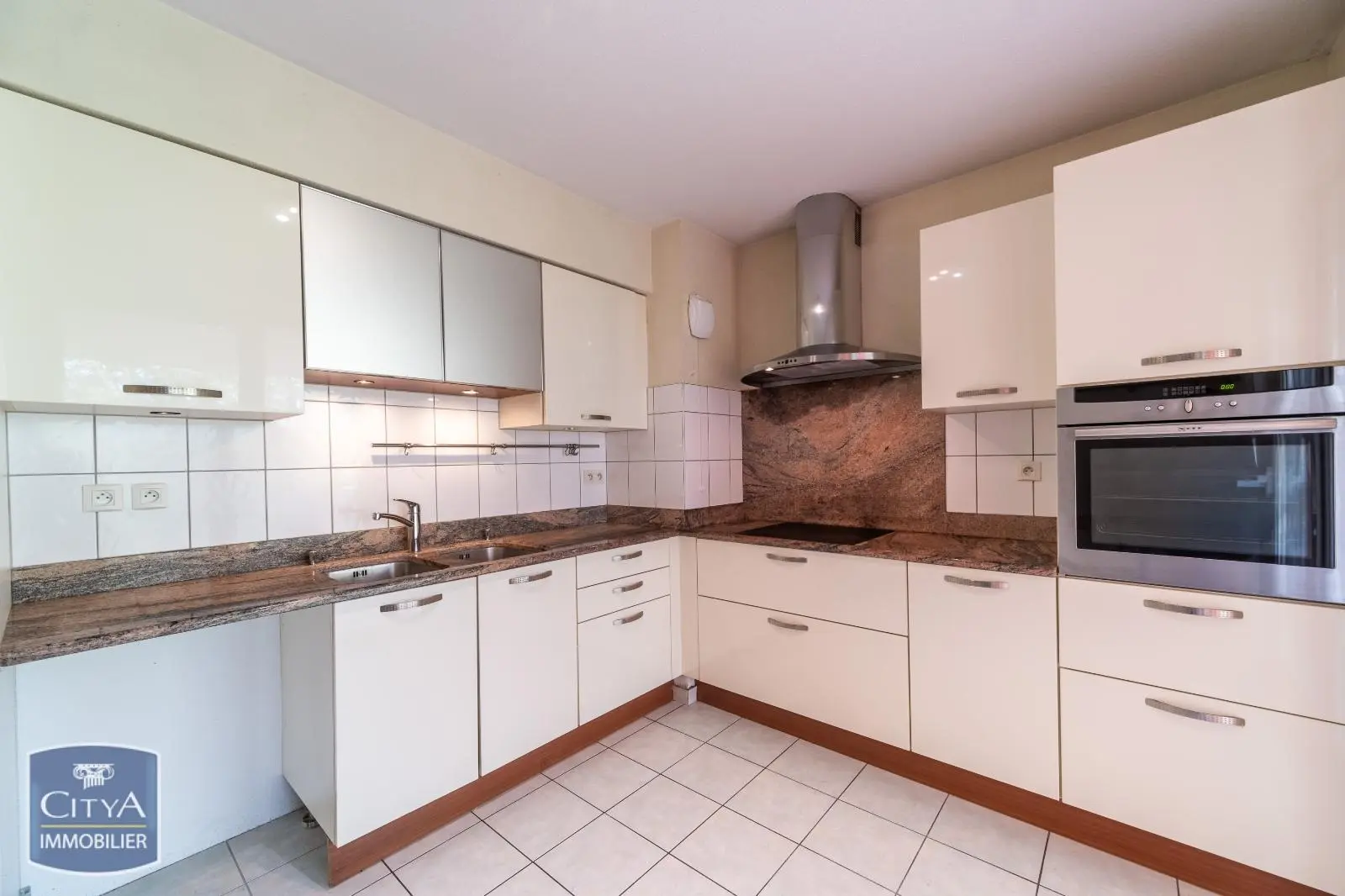 Photo 7 Appartement 3 pièces 100m²