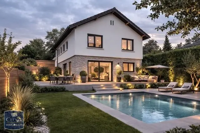 Photo 4 Maison 8 pièces 120m²