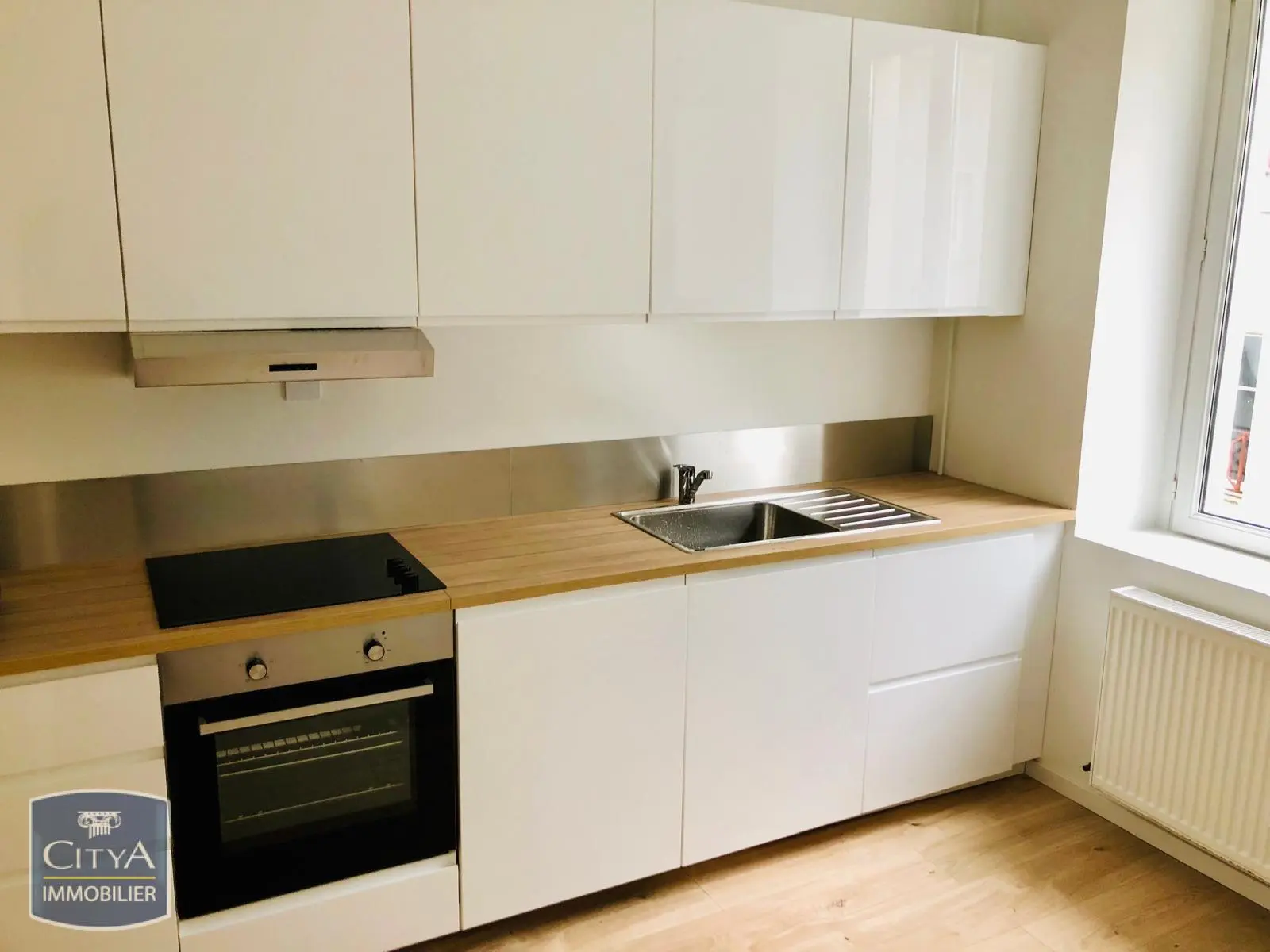 Photo 16 Immeuble 220m²