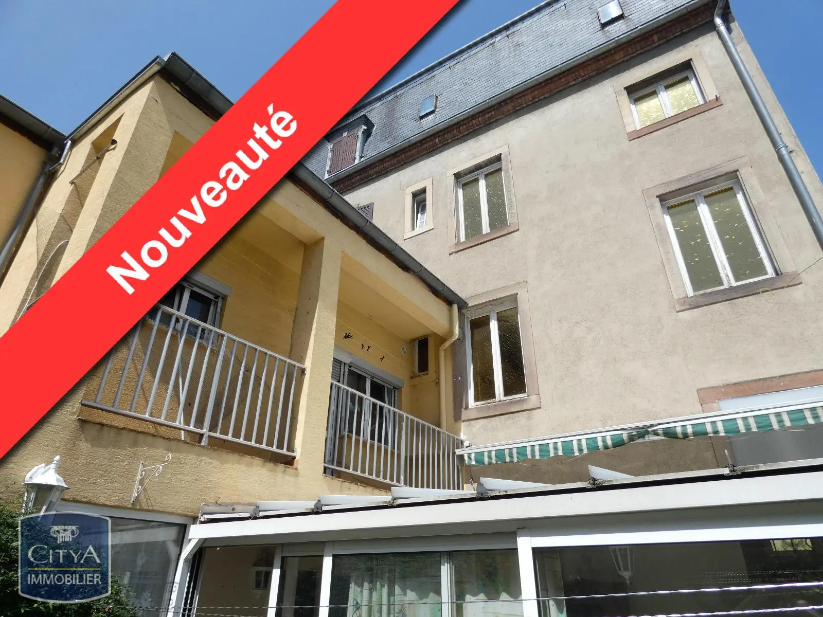 Photo 1 Immeuble 240m²