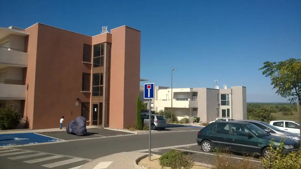 A LOUER UNE PIECE BOUJAN SUR LIBRON