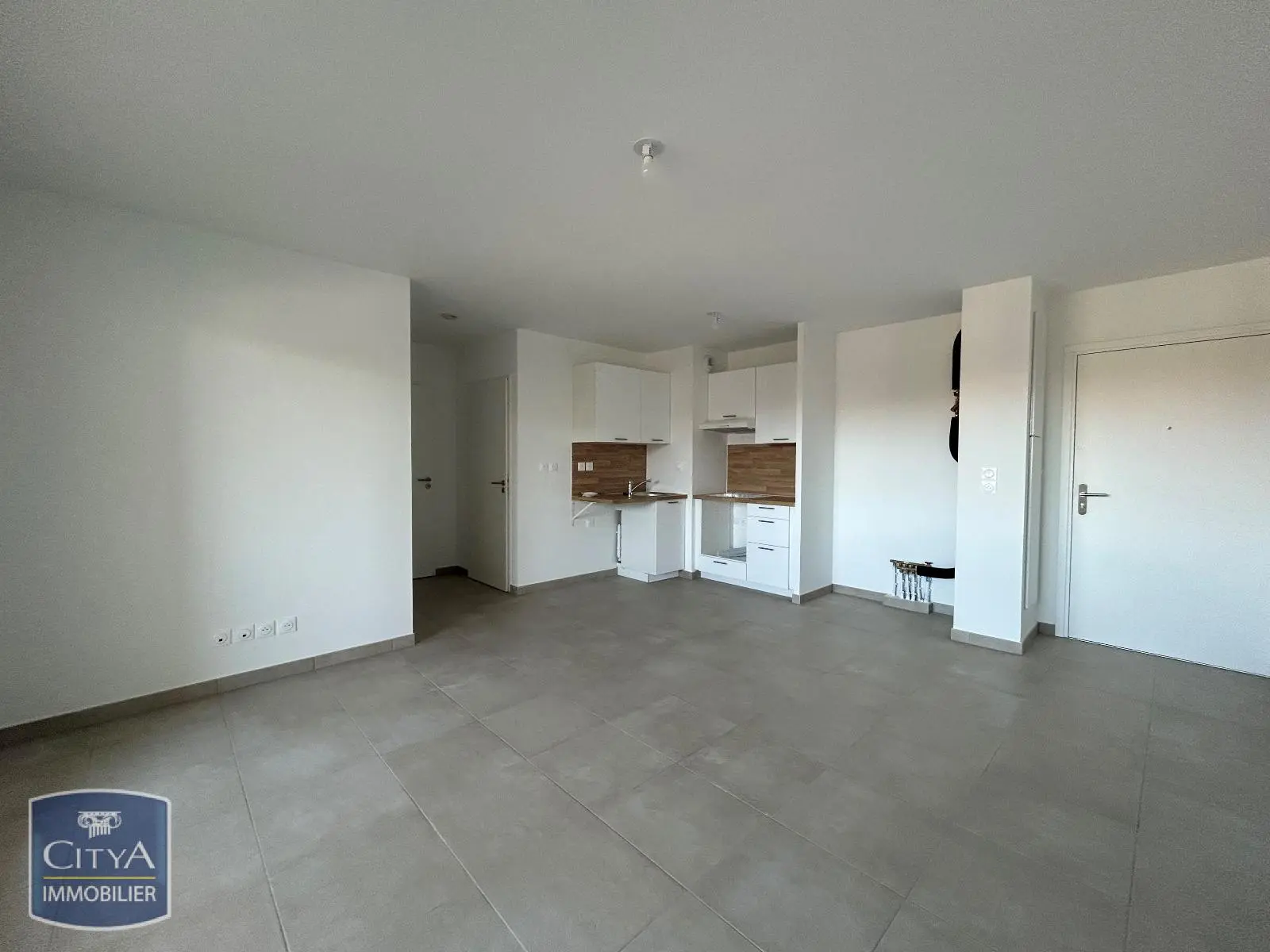 Photo 2 Appartement 2 pièces 57.44m²