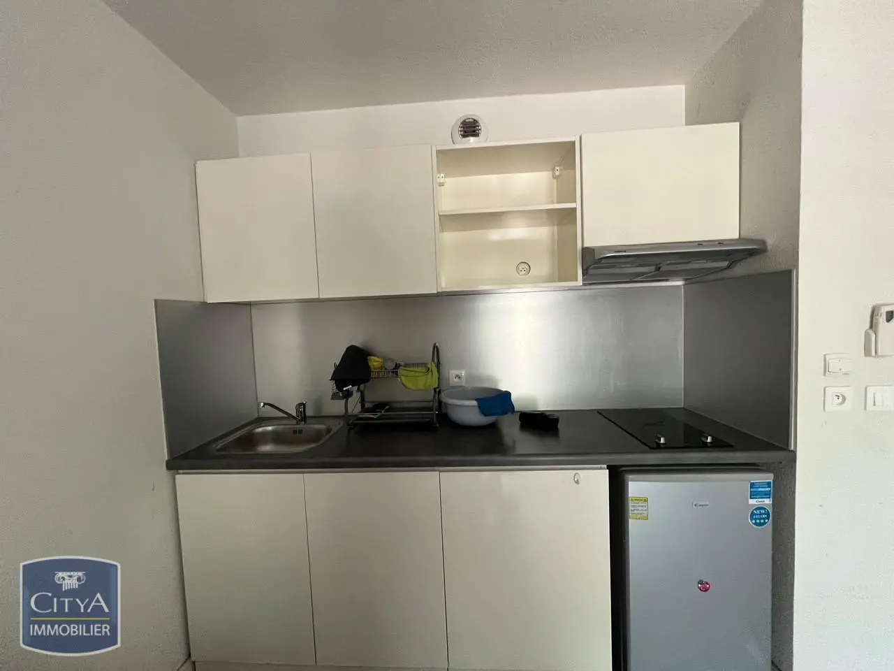 Photo 2 Appartement 1 pièce 20.72m²