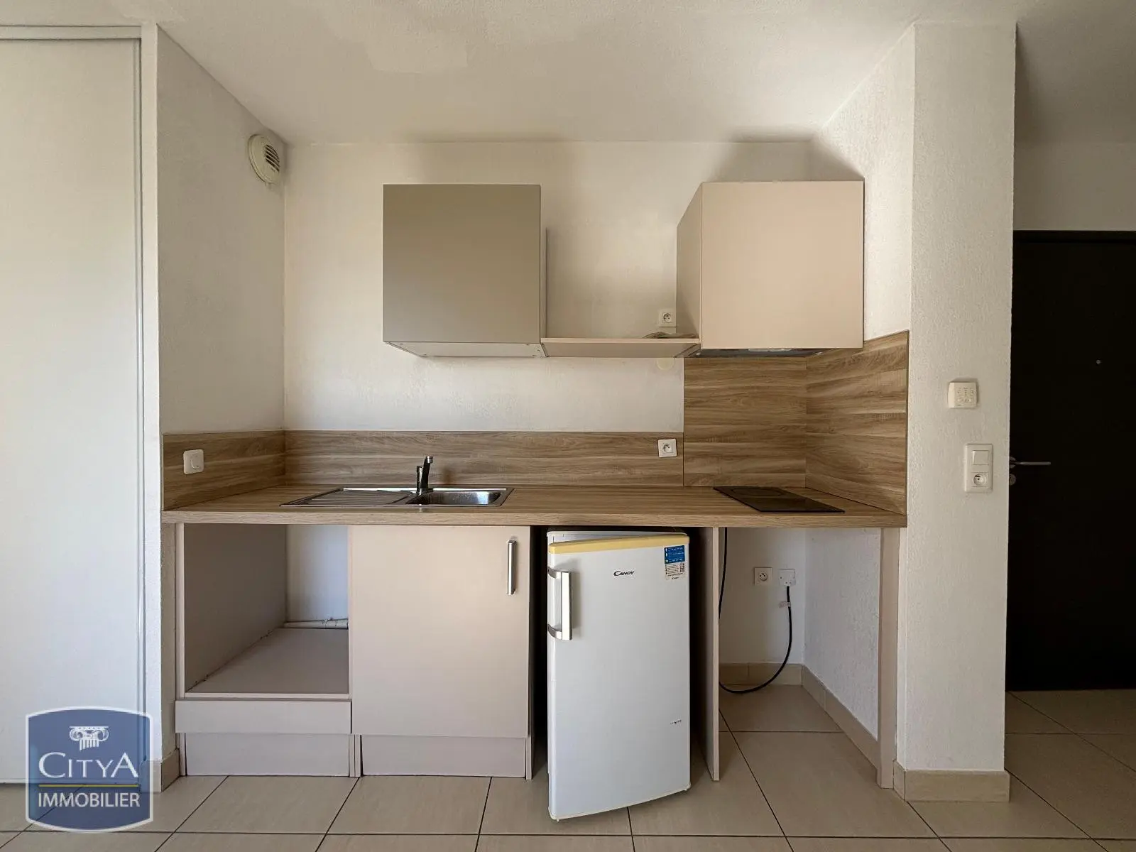 Photo 3 Appartement 1 pièce 23.5m²