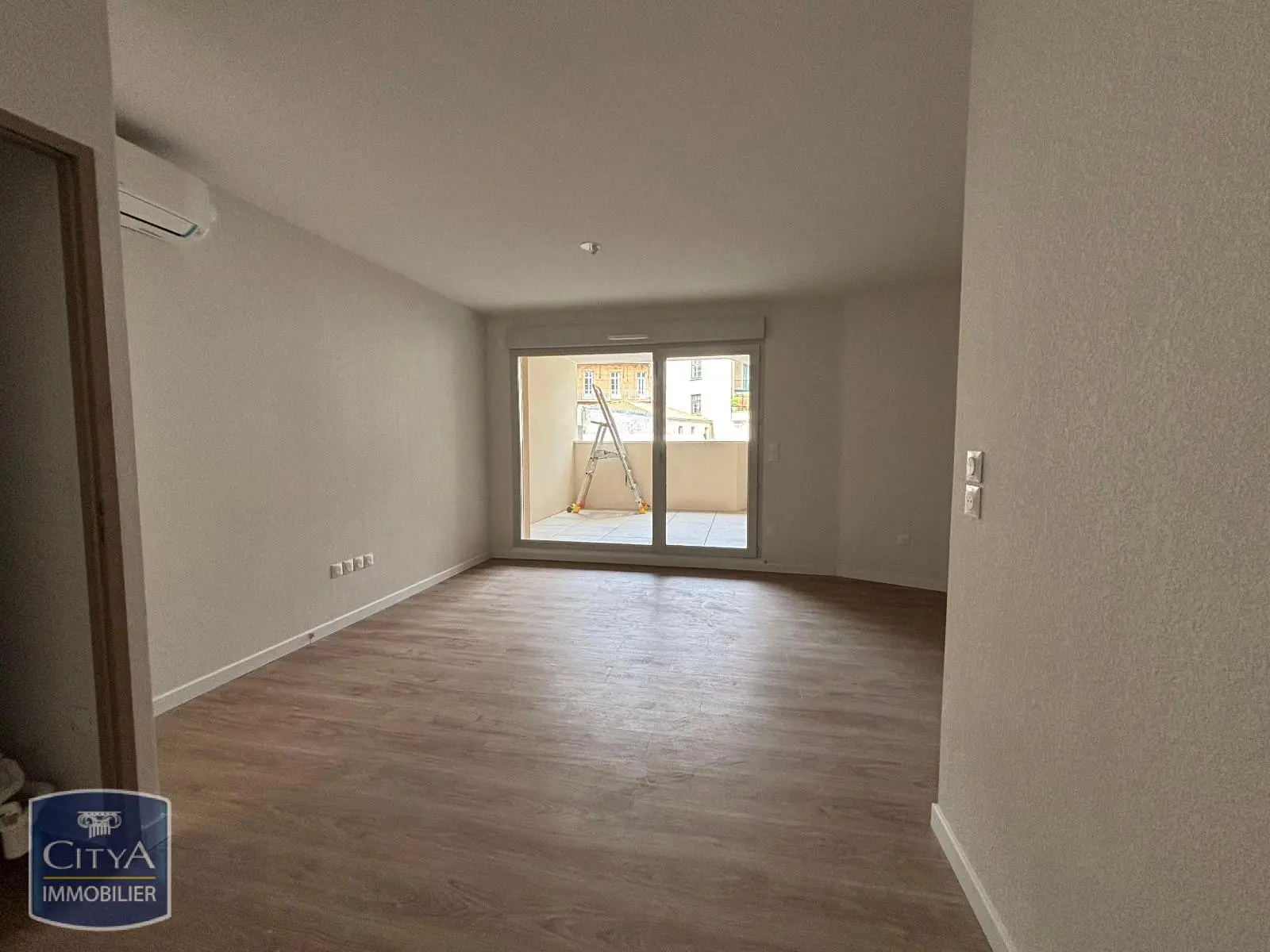 Photo 1 appartement Béziers