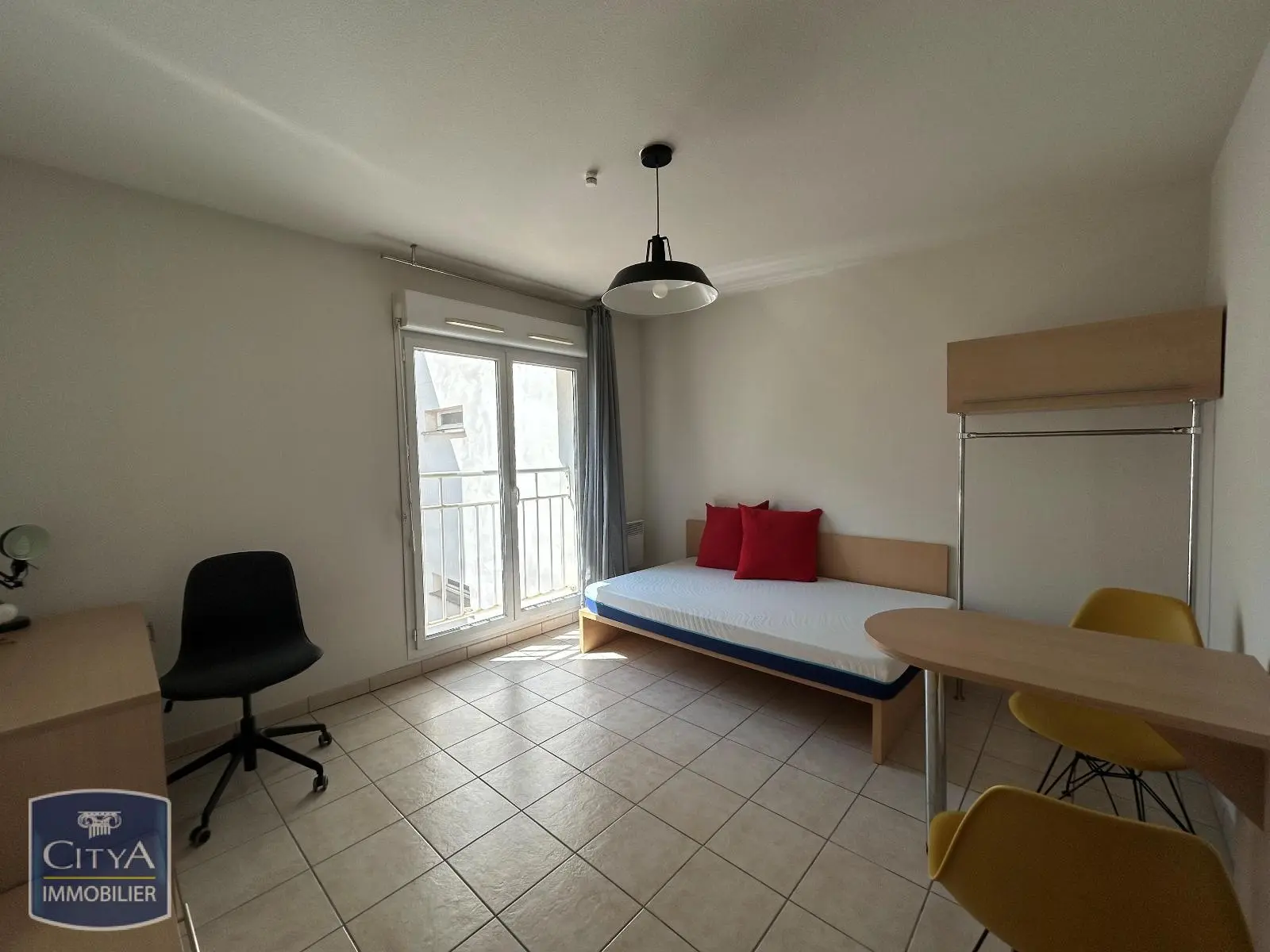 Photo 1 Appartement 1 pièce 22.03m²