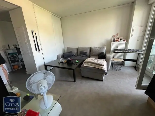 Photo 3 Appartement 1 pièce 31.43m²