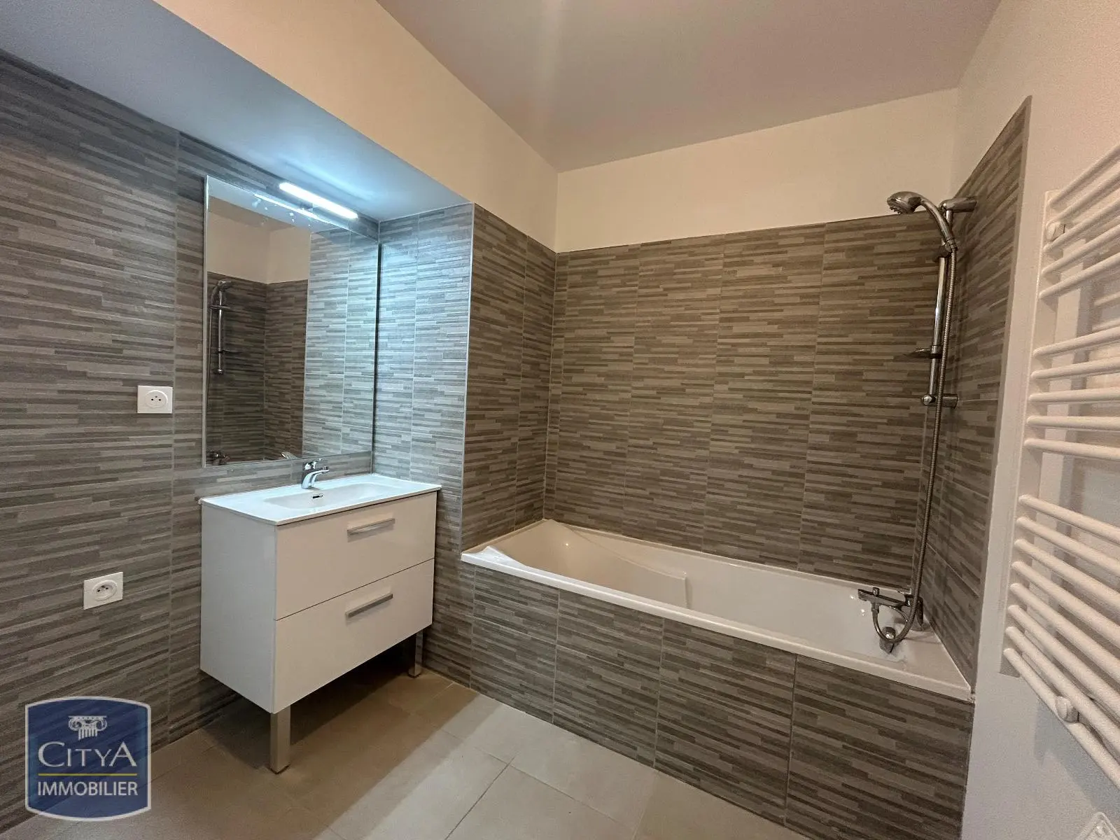 Photo 5 Appartement 2 pièces 57.44m²