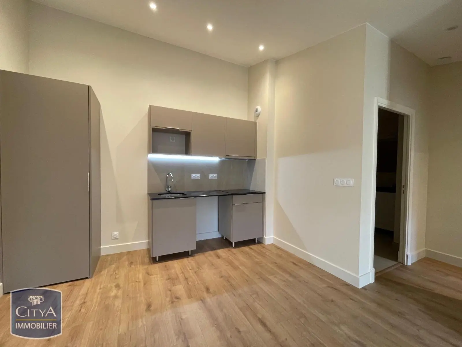 Photo 2 Appartement 2 pièces 40.85m²