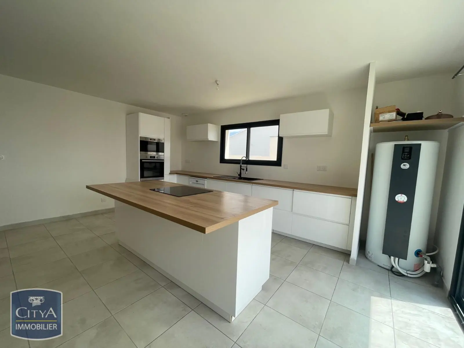 Photo 2 Maison 4 pièces 84.37m²