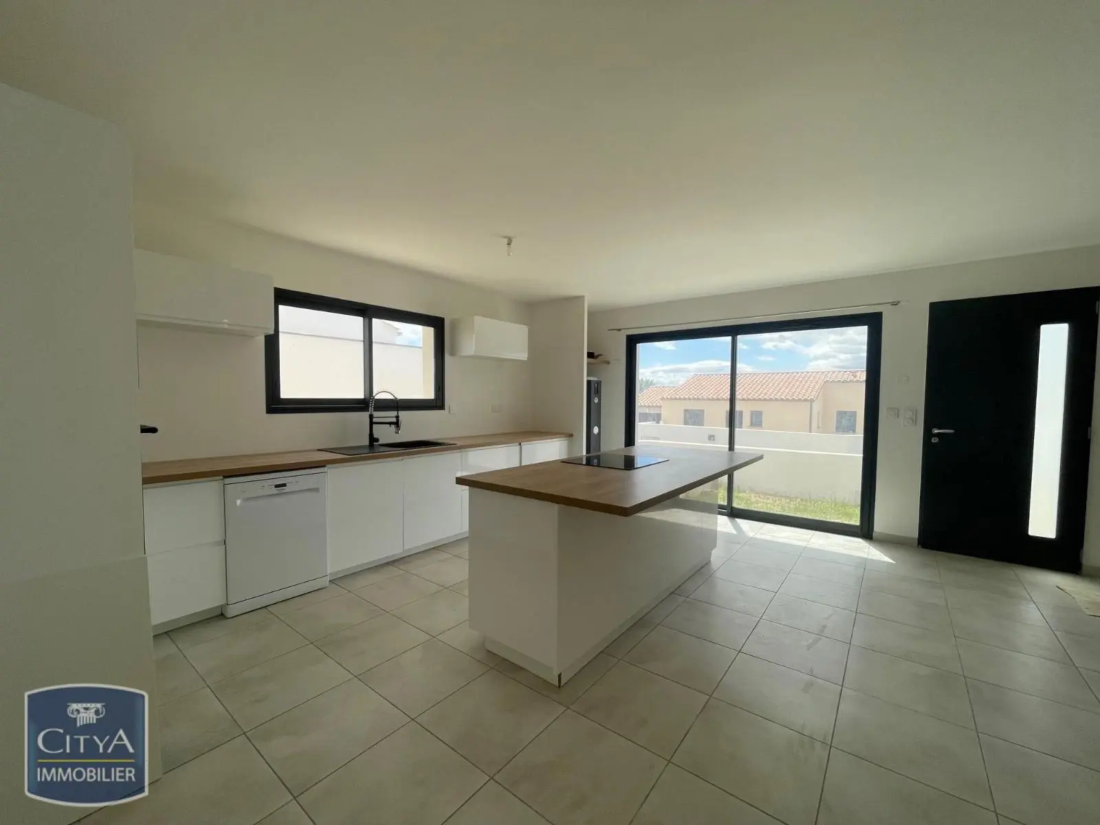 Photo 1 Maison 4 pièces 84.37m²