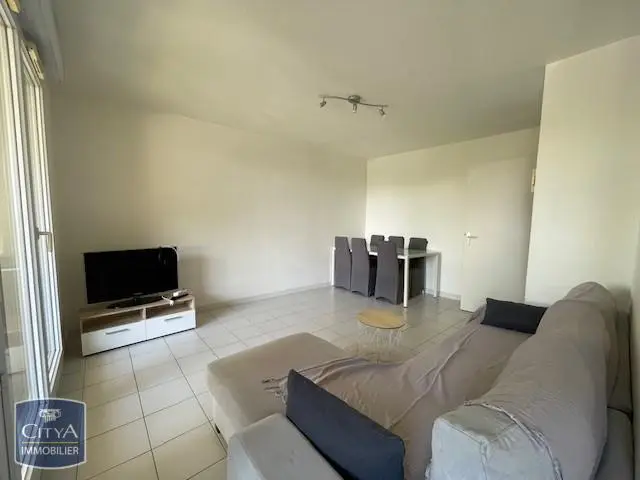 Photo 1 Appartement 1 pièce 26.07m²