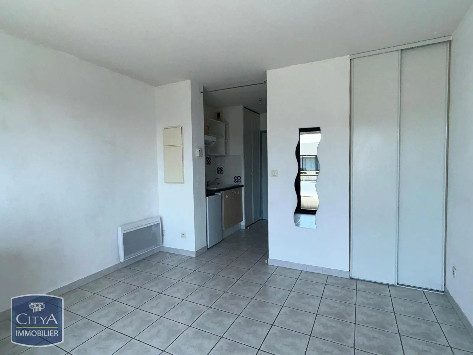Photo 2 Appartement 1 pièce 20.43m²