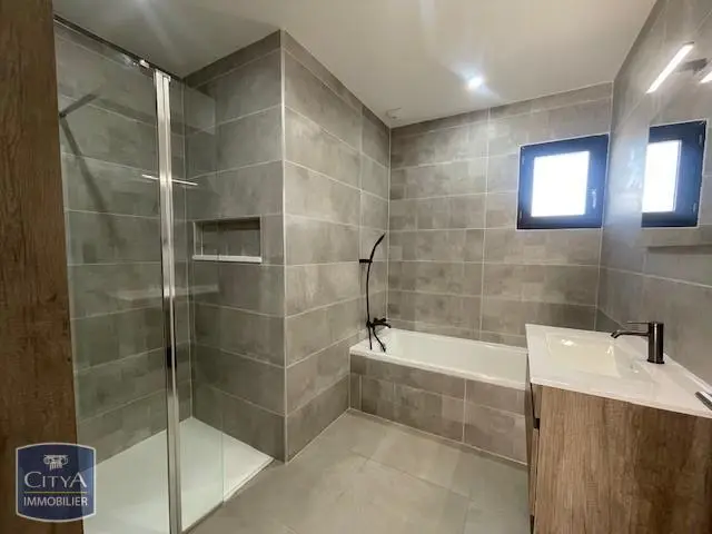 Photo 11 Maison 4 pièces 80m²