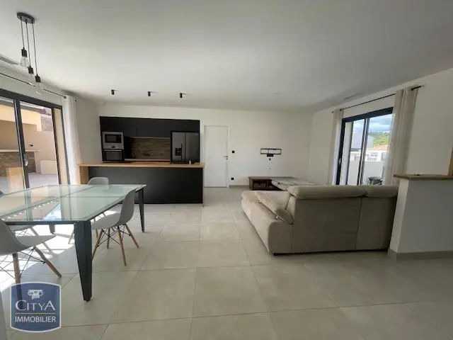 Photo 5 Maison 4 pièces 80m²