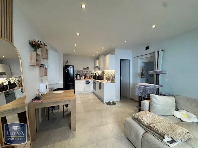 Photo 2 Appartement 4 pièces 82m²