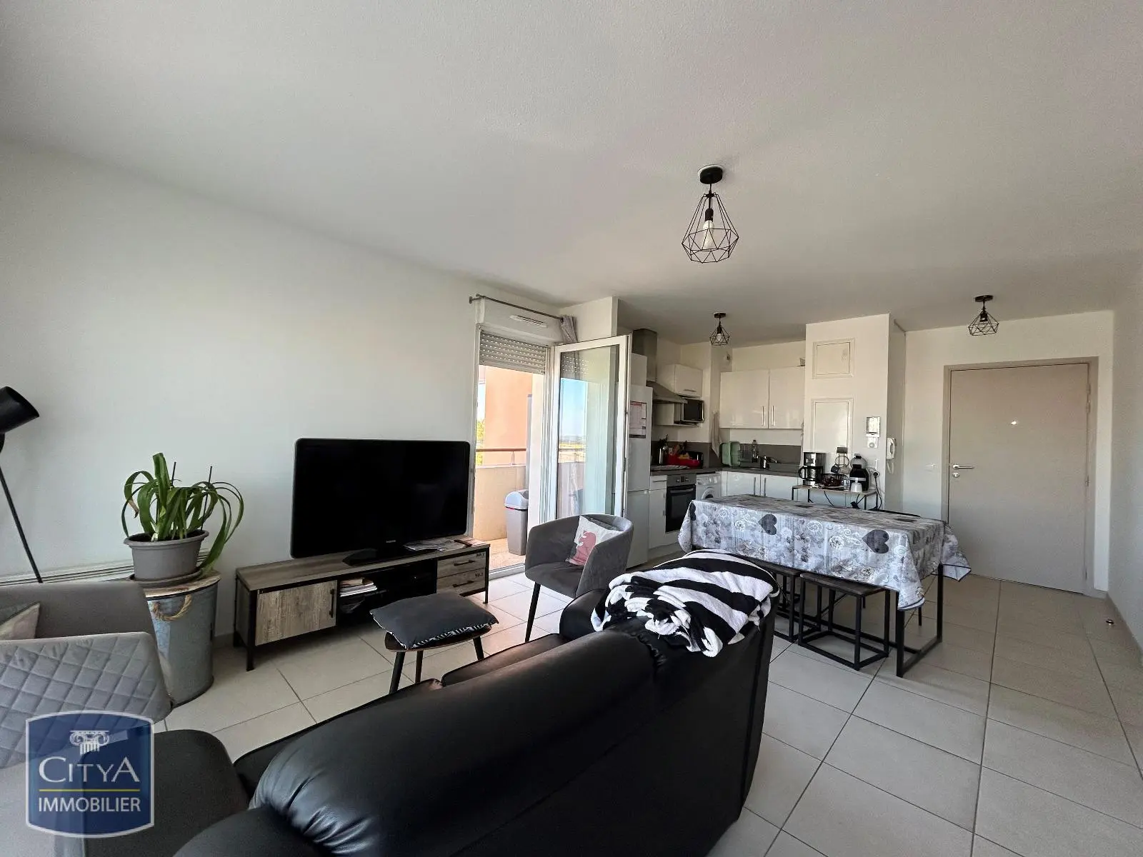 Photo 1 Appartement 3 pièces 59.71m²