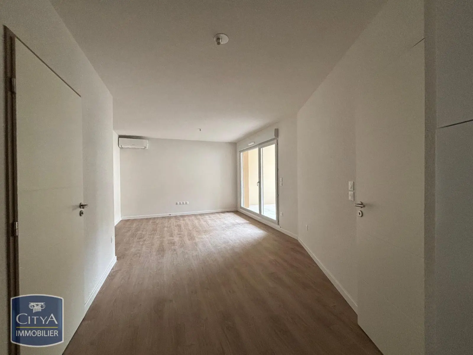 Photo 2 appartement Béziers