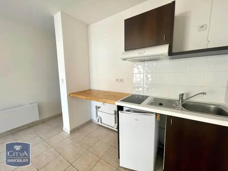 Photo 2 Appartement 1 pièce 25.7m²