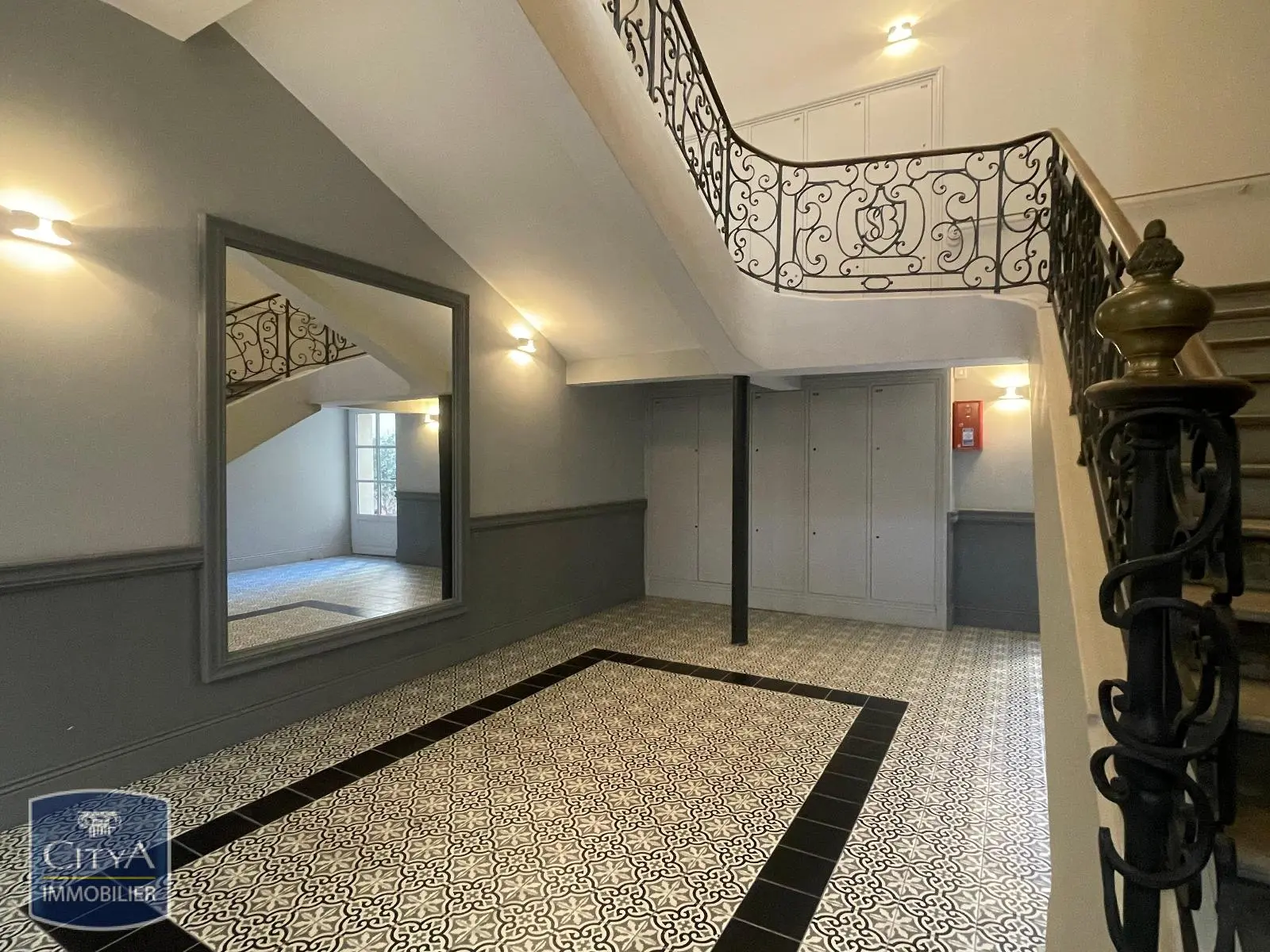 Photo 1 Appartement 1 pièce 23.25m²