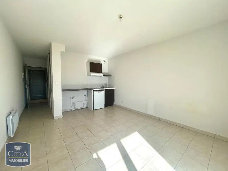 Photo 2 Appartement 1 pièce 25.72m²