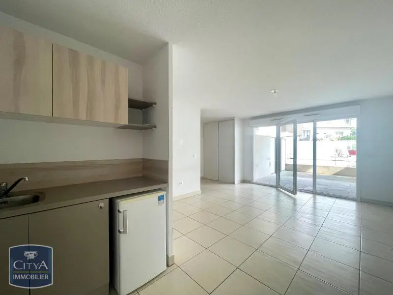 Photo 1 Appartement 1 pièce 42.02m²