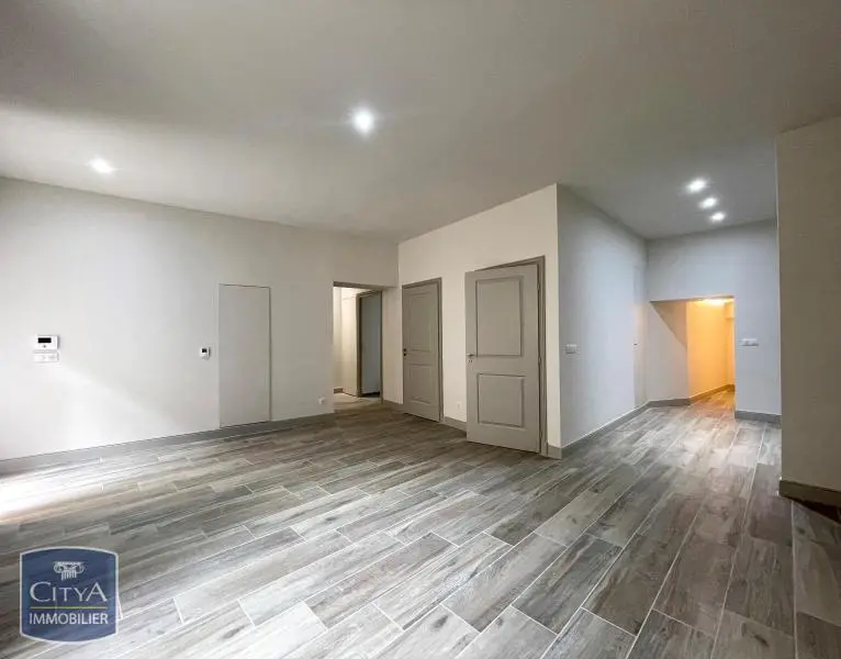 Photo 2 Appartement 4 pièces 80.6m²