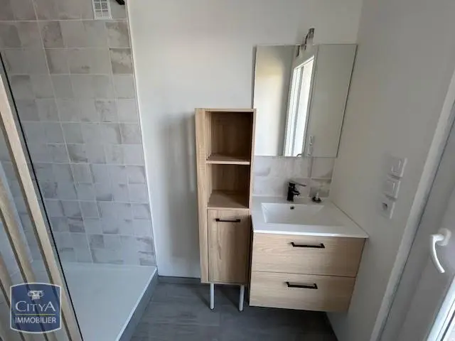 T4 SALLE D'EAU