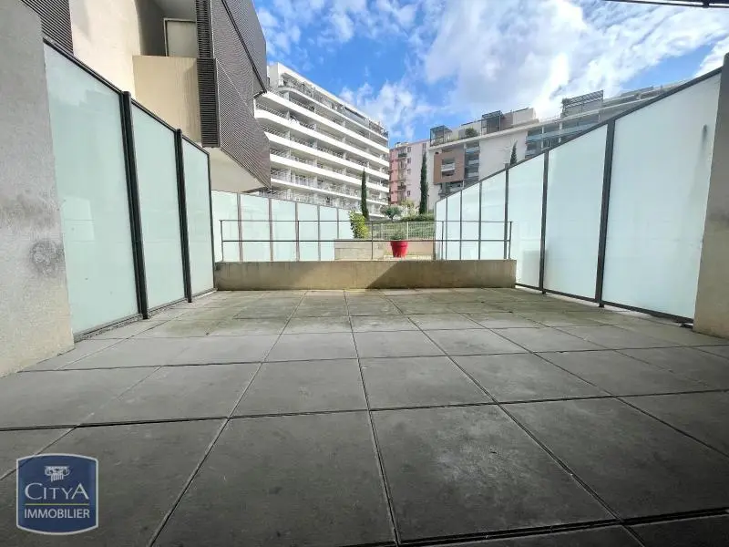 Photo 2 Appartement 1 pièce 42.02m²