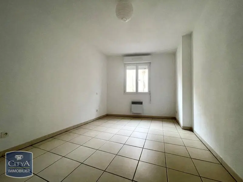 T2 BEZIERS À LOUER