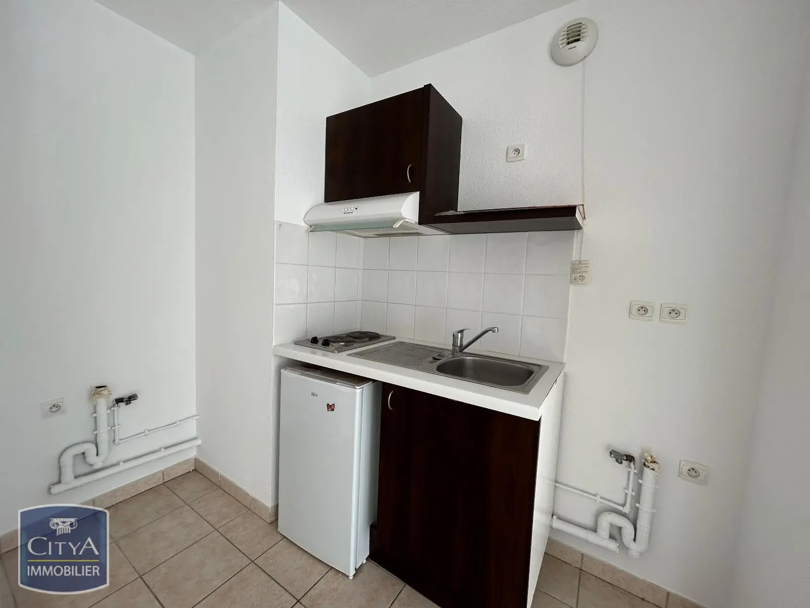 Photo 2 Appartement 1 pièce 38.46m²