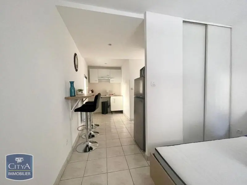 Photo 3 Appartement 1 pièce 18.52m²