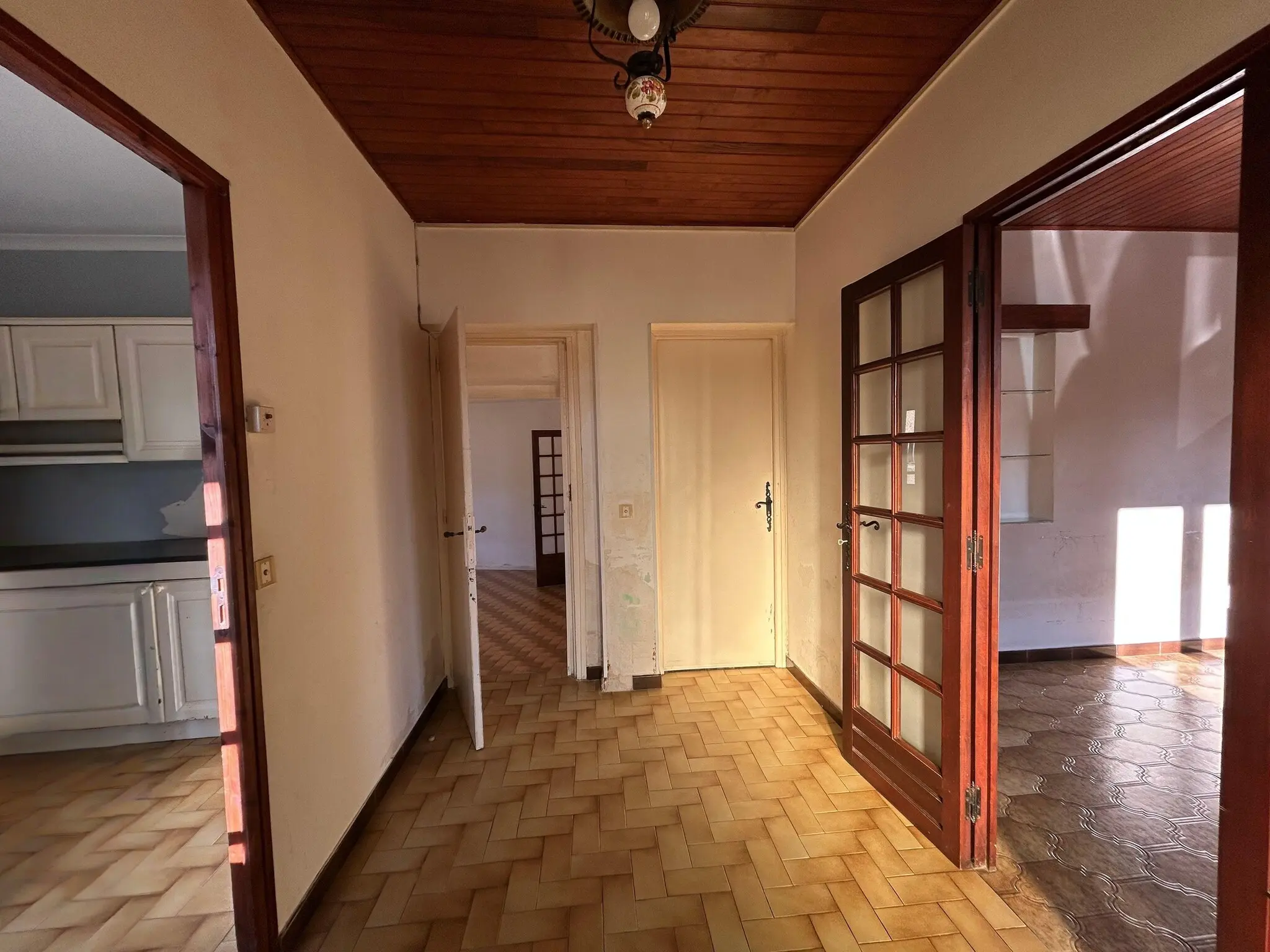 Photo 3 Maison 6 pièces 146m²