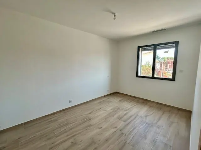 Photo 6 Maison 4 pièces 97.66m²