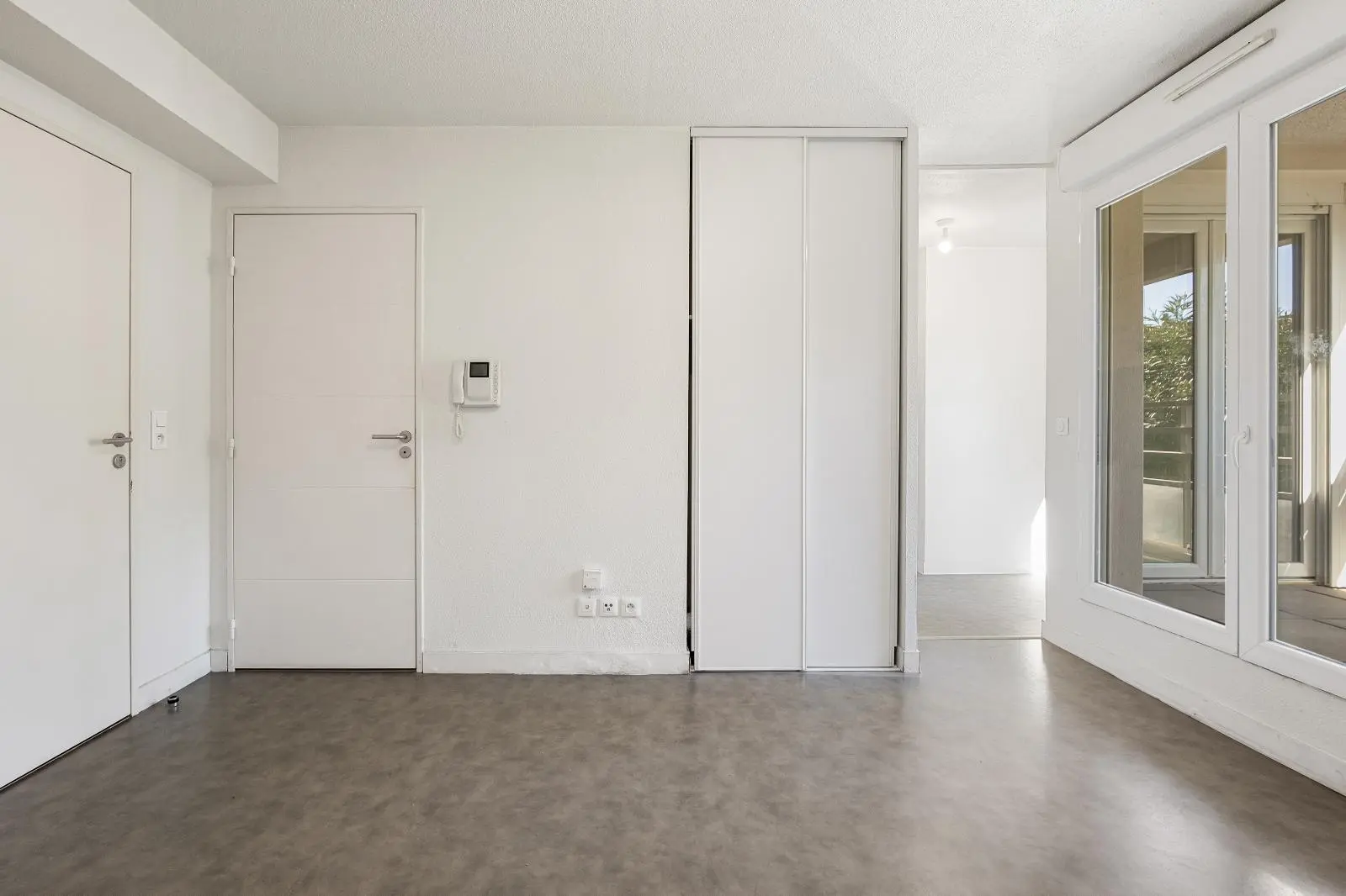 Photo 9 Appartement 1 pièce 27.31m²