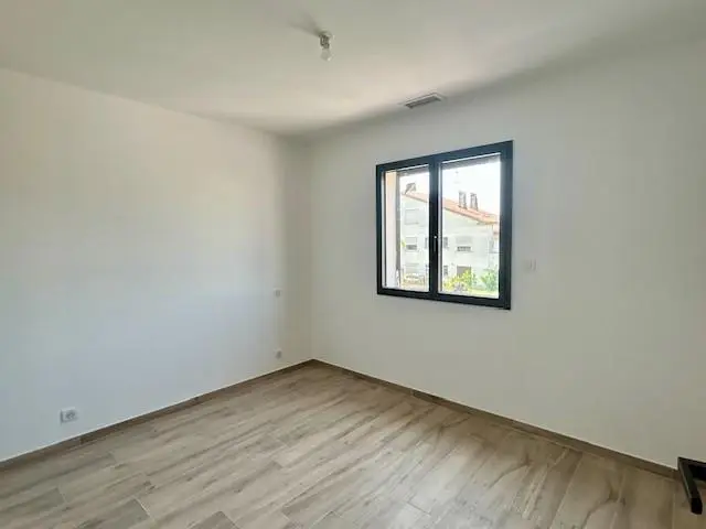 Photo 11 Maison 4 pièces 97.66m²