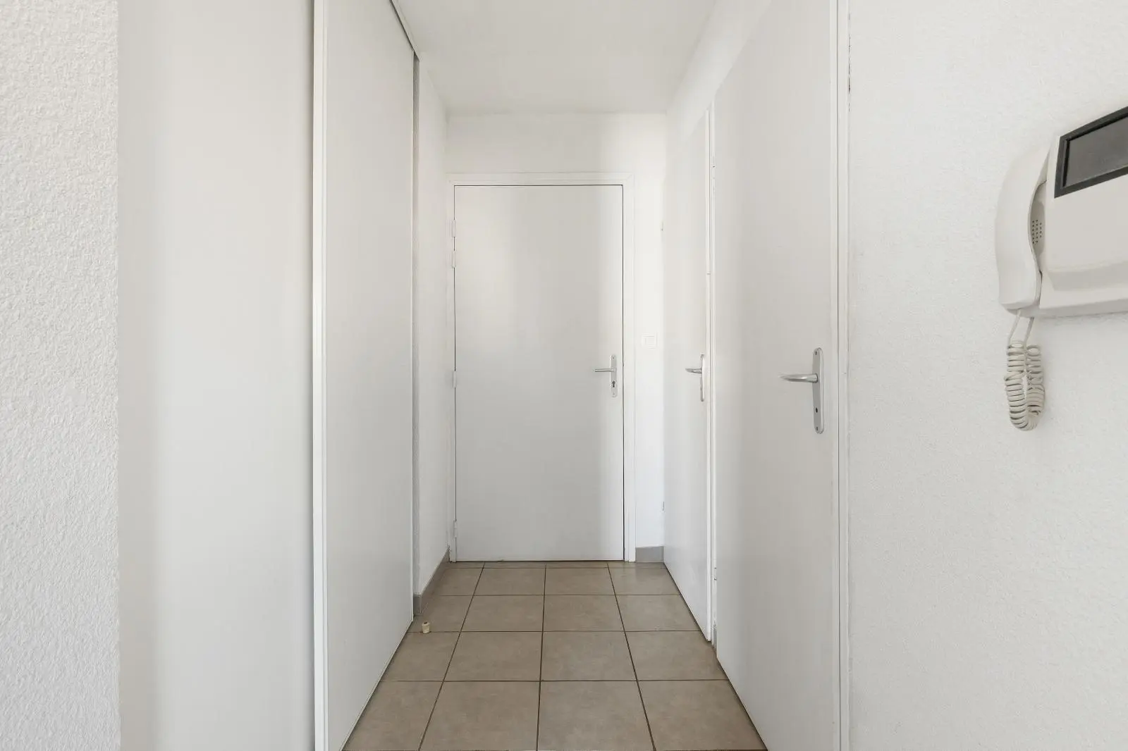 Photo 10 pour Appartement 2 pièces 41m² Photo 10 Appartement 2 pièces 41m²