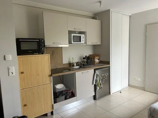 Photo 3 Appartement 1 pièce 24.93m²