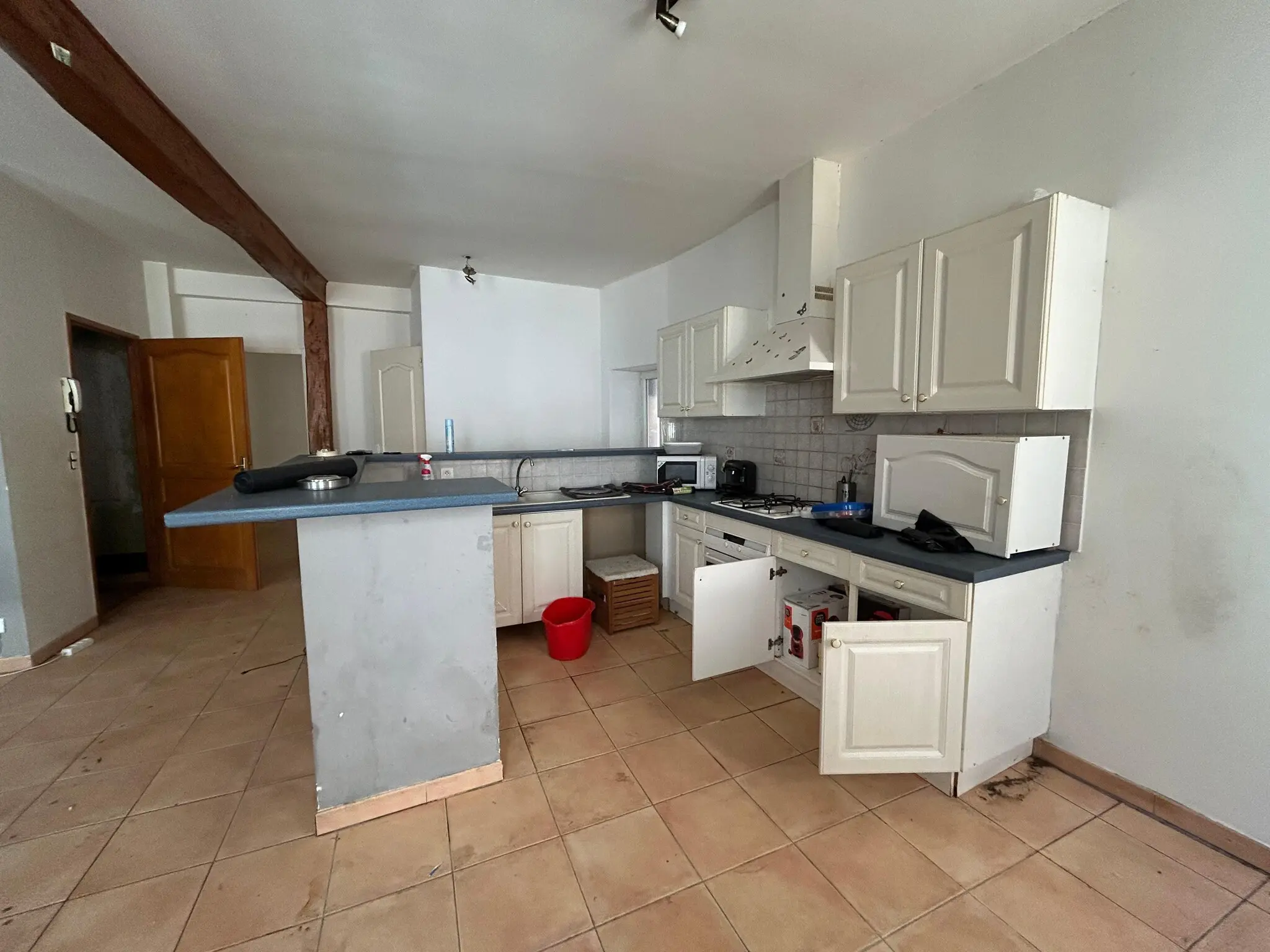 Photo 2 Immeuble 250m²