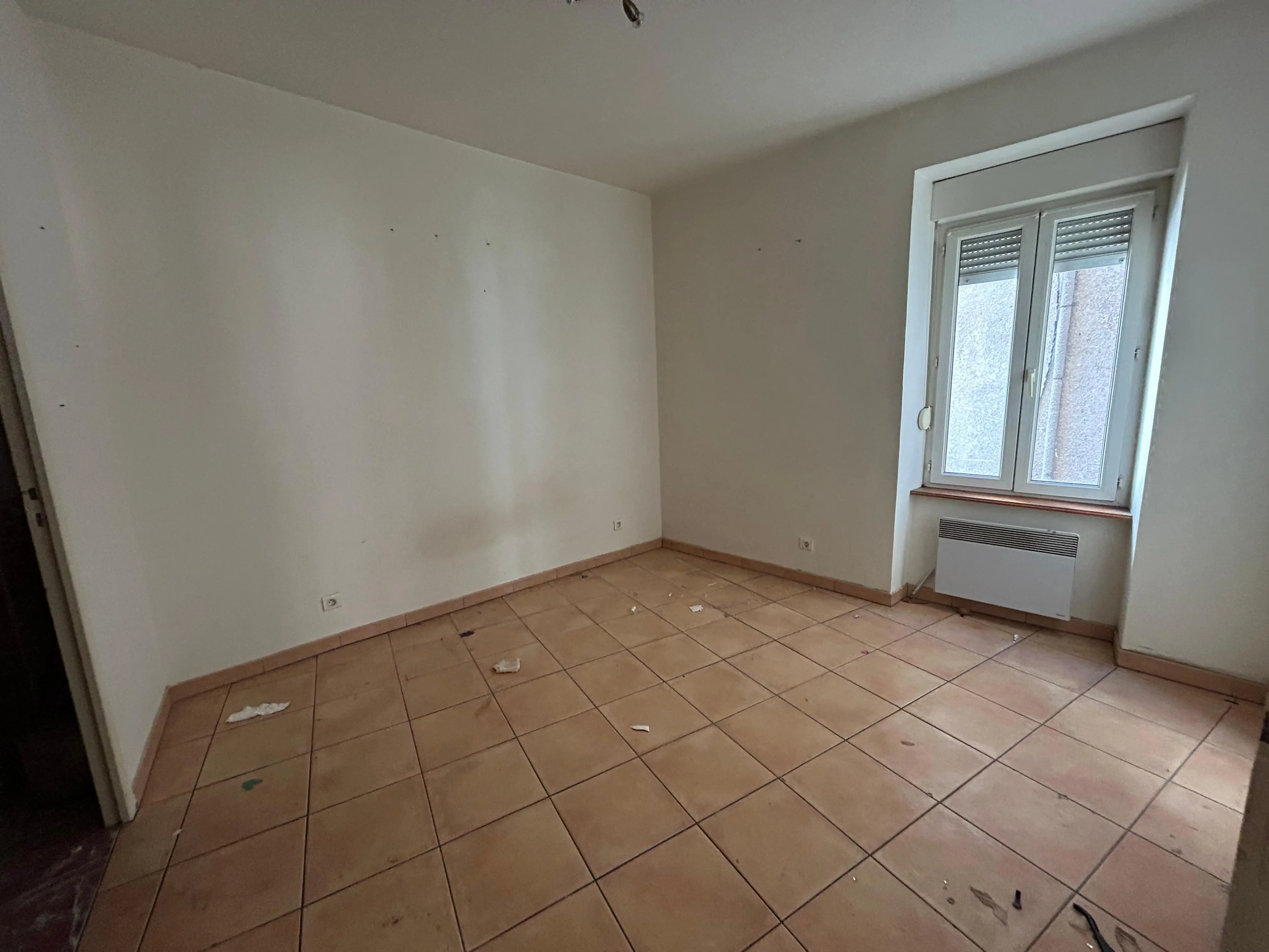 Photo 4 Immeuble 250m²