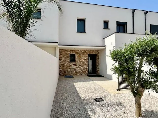Photo 10 Maison 4 pièces 97.66m²