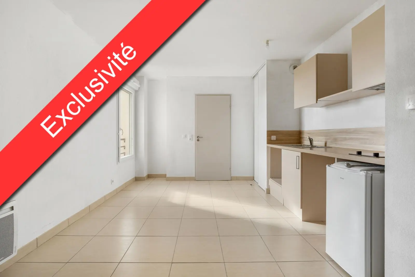 Photo 2 Appartement 1 pièce 23.4m²