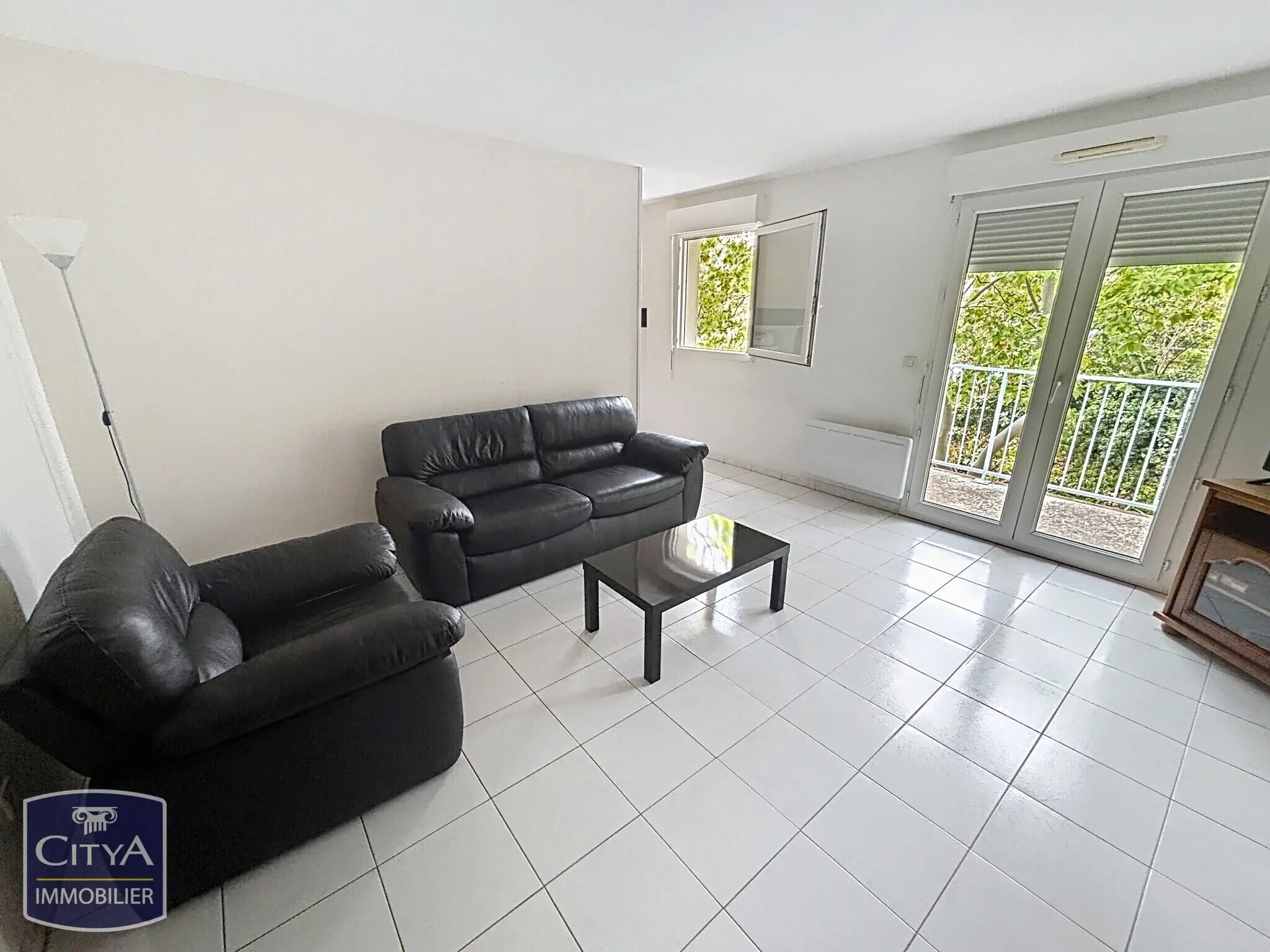 Photo 2 Appartement 2 pièces 49m²